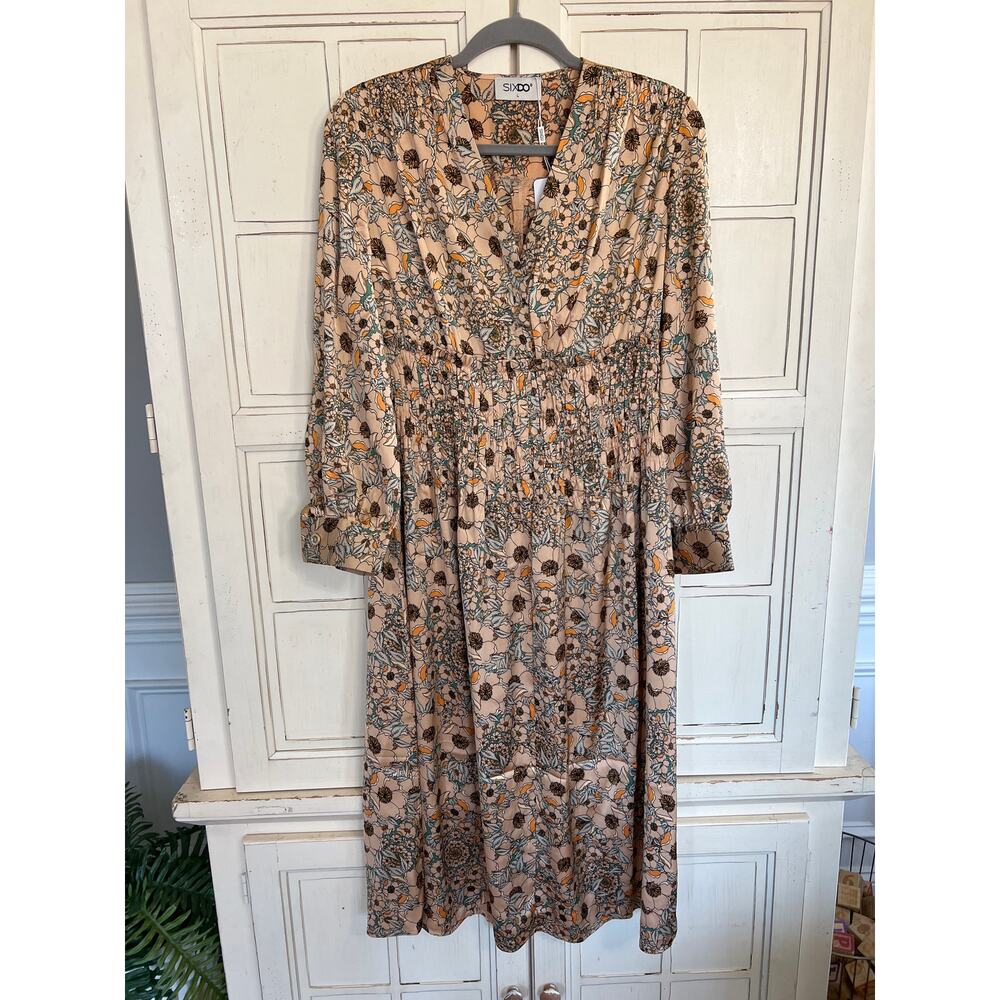 NWT Sixdo size large floral satin midi dress